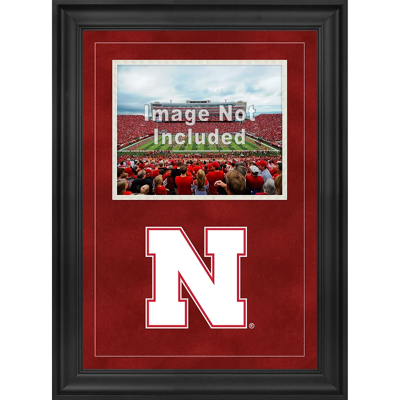 Nebraska Huskers 8'' x 10'' Deluxe Horizontal Photograph Frame with Team Logo