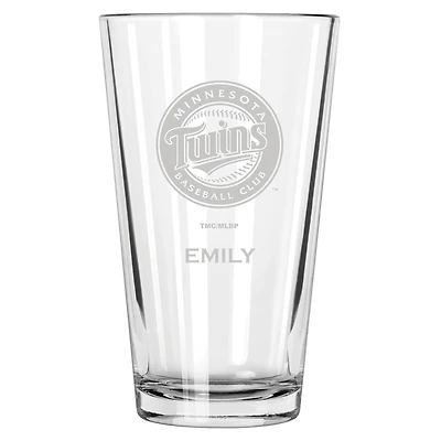 Minnesota Twins 16oz. Personalized Etched Pint Glass