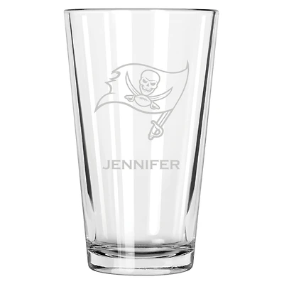 Tampa Bay Buccaneers 16oz. Personalized Etched Pint Glass