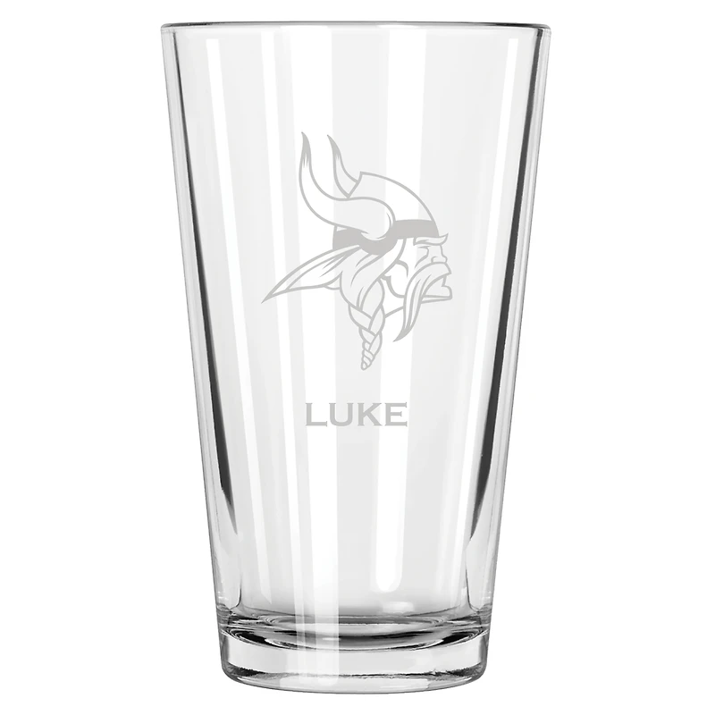 Minnesota Vikings 16oz. Personalized Etched Pint Glass