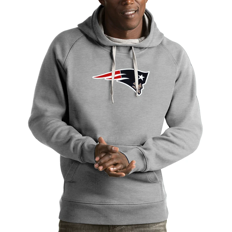 Men's Antigua Heather Gray New England Patriots Victory Pullover Hoodie