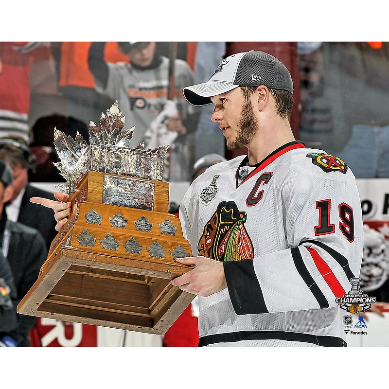 Jonathan Toews Chicago Blackhawks Unsigned 2010 Stanley Cup Champions Raising Conn Smythe Photograph
