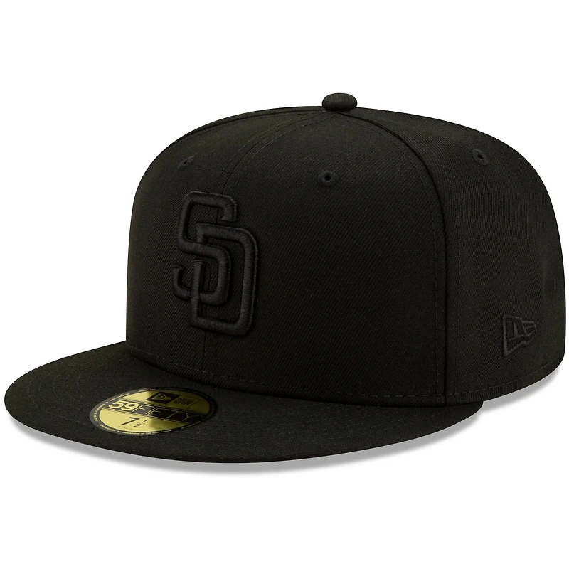 Men's New Era Black San Diego Padres Black on Black 59FIFTY Fitted Hat