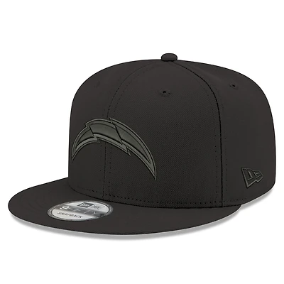 Men's New Era Black Los Angeles Chargers Black on Black 9FIFTY Adjustable Snapback Hat
