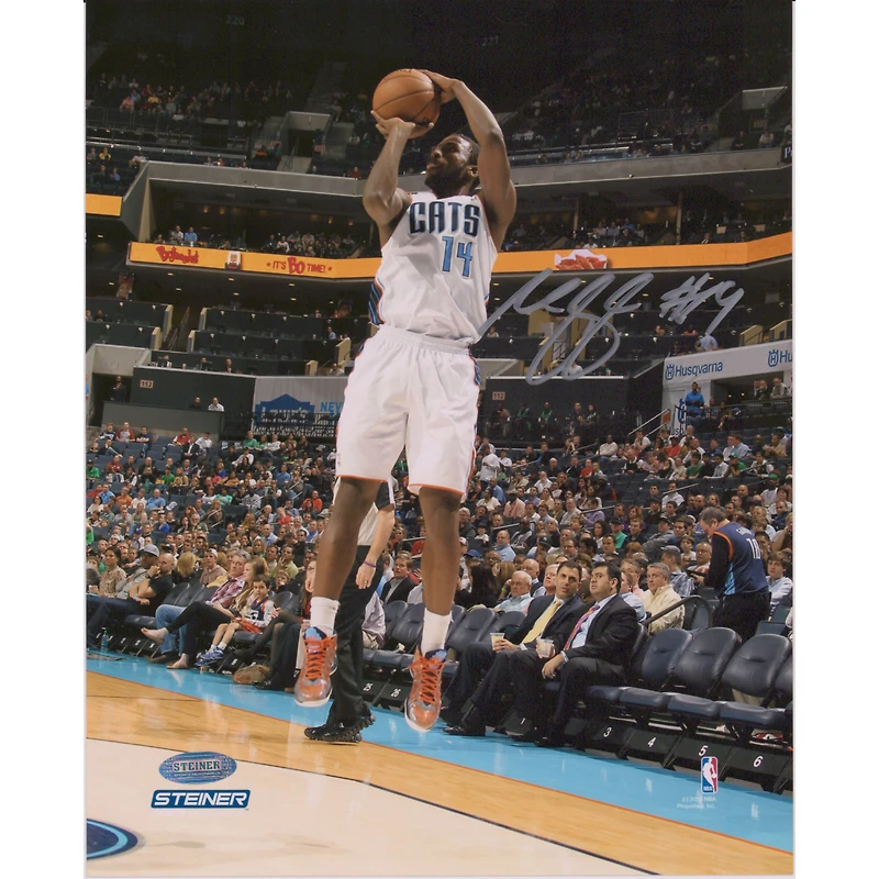Michael Kidd-Gilchrist Charlotte Bobcats Autographed 8" x 10" Shooting in White Photograph