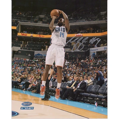Michael Kidd-Gilchrist Charlotte Bobcats Autographed 8" x 10" Shooting in White Photograph