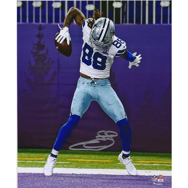 CeeDee Lamb Dallas Cowboys Autographed 8" x 10" Touchdown Celebration Photograph