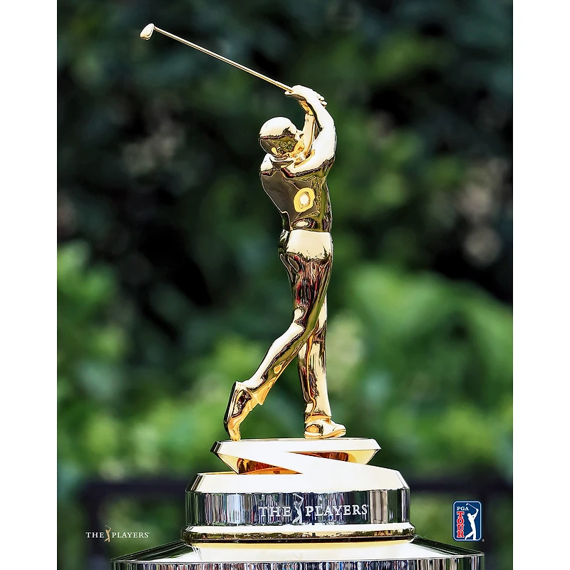 THE PLAYERS Unsigned Championship Trophy Photograph