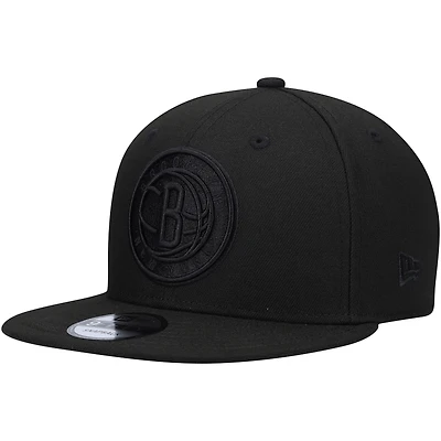 Men's New Era Brooklyn Nets Black On Black 9FIFTY Snapback Hat