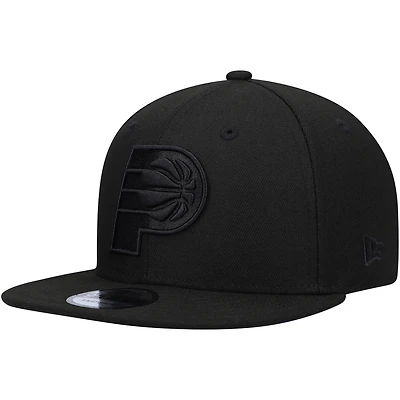 Men's New Era Indiana Pacers Black On Black 9FIFTY Snapback Hat
