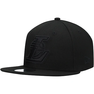 Men's New Era Los Angeles Lakers Black On Black 9FIFTY Snapback Hat