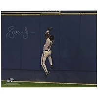 Andruw Jones Atlanta Braves Autographed 16" x 20" Jumping Catch Photograph