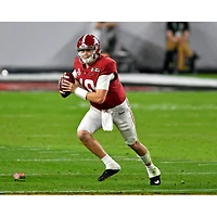 Mac Jones Alabama Crimson Tide Unsigned In the Pocket Photograph