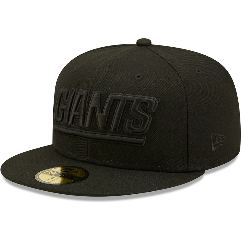Men's New Era New York Giants Black on Black Alternate Logo 59FIFTY Fitted Hat