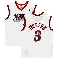 Allen Iverson Philadelphia 76ers Autographed Mitchell & Ness White 2000-01 Swingman Jersey