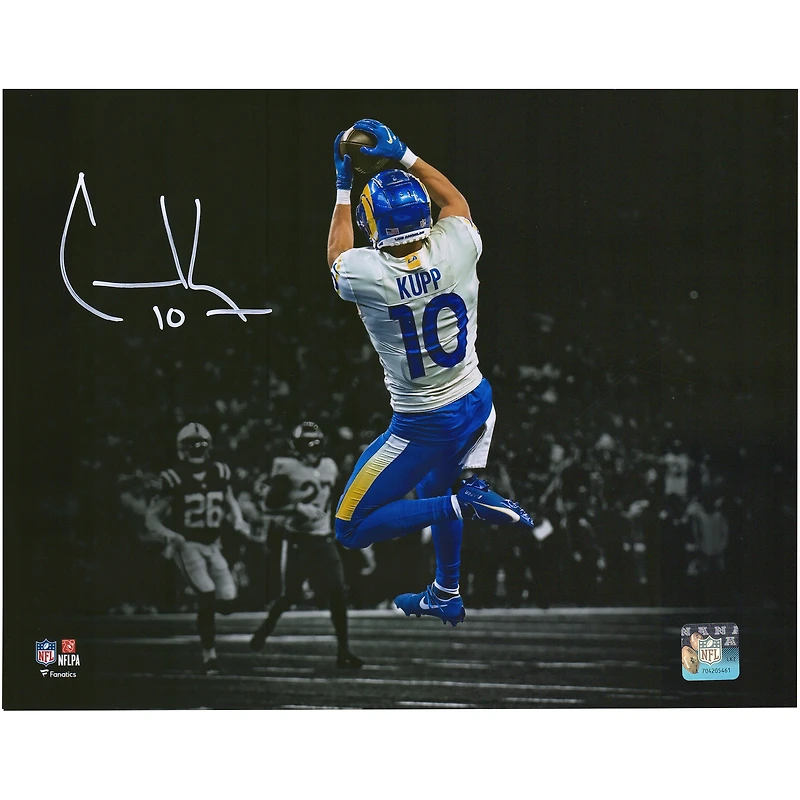Cooper Kupp Los Angeles Rams Autographed 11'' x 14'' Catch Spotlight Photograph