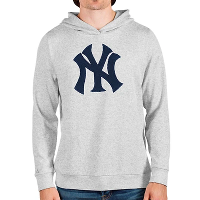 Men's Antigua Heathered Gray New York Yankees Team Logo Absolute Pullover Hoodie