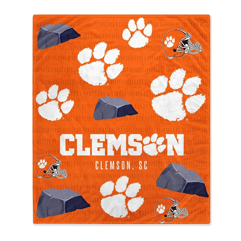 Clemson Tigers 60'' x 70'' Hometown Logo Fleece Blanket