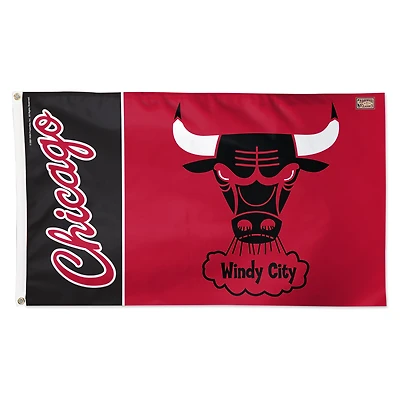 WinCraft Chicago Bulls 3' x 5' Single-Sided Heritage Deluxe Flag
