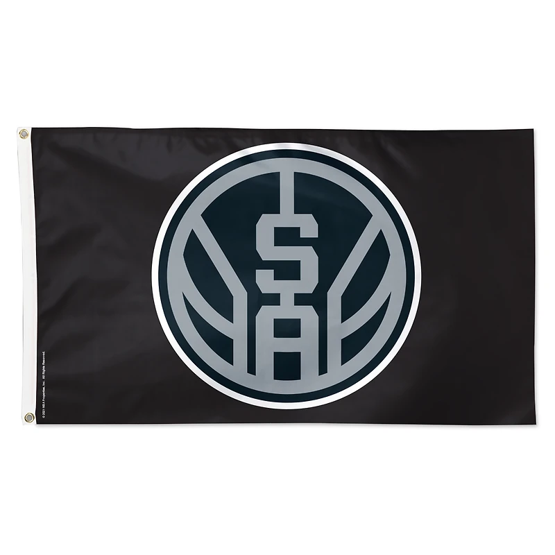 WinCraft San Antonio Spurs 3' x 5' Single-Sided Deluxe Secondary Team Logo Flag