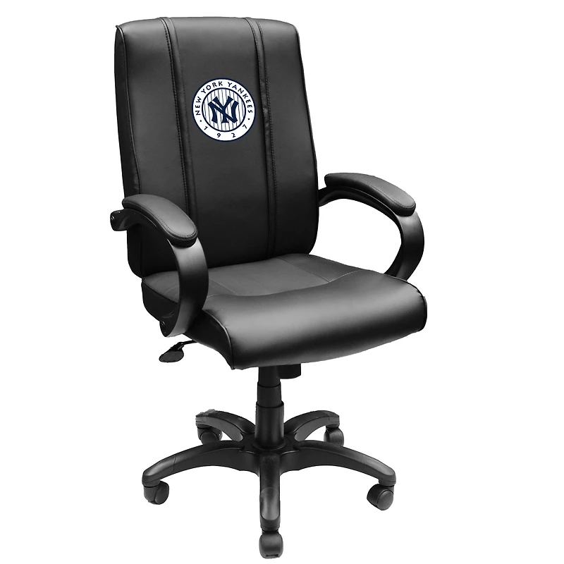 Black New York Yankees Logo Office Chair 1000