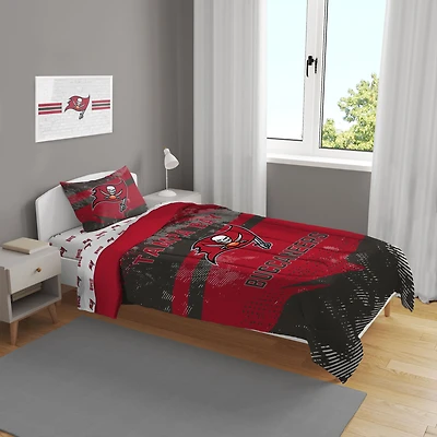 Tampa Bay Buccaneers Slanted Stripe 4-Piece Twin Bed Set