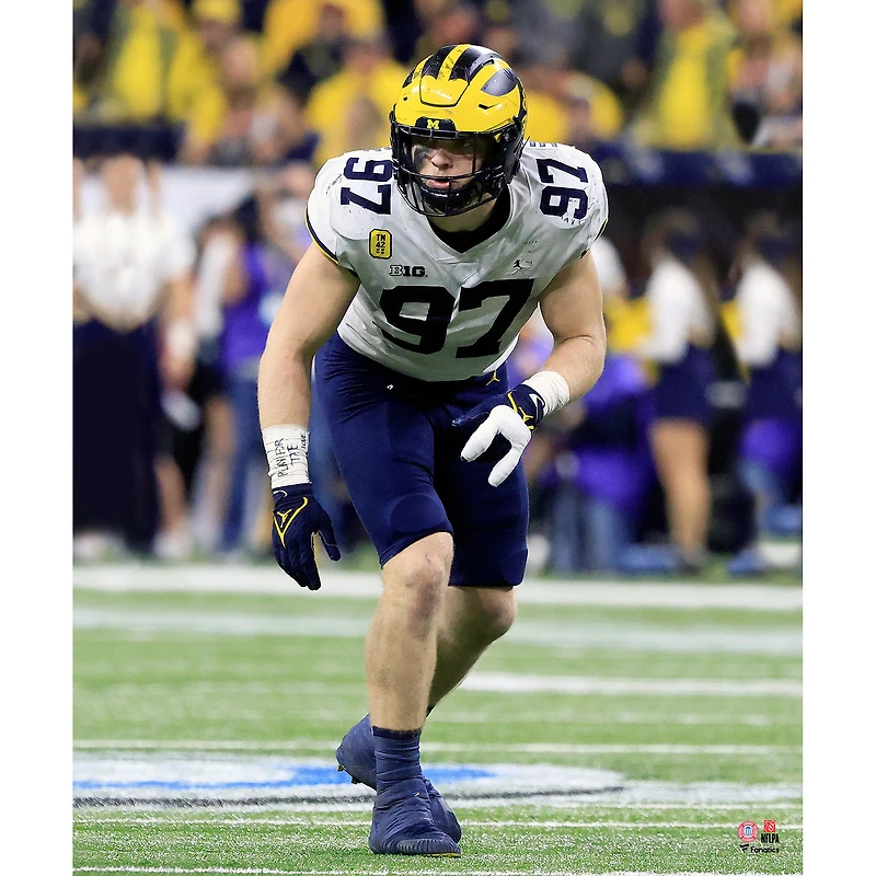 Aidan Hutchinson Michigan Wolverines Unsigned In Defensive Stance During 2021 Big Ten Football Championship Photograph