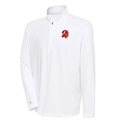 Men's Antigua White Tampa Bay Buccaneers Team Logo Throwback Tribute Quarter-Zip Pullover Top