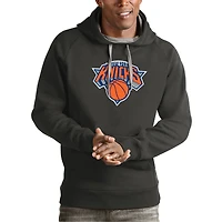 Men's Antigua Charcoal New York Knicks Team Logo Victory Pullover Hoodie