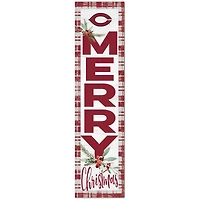 UChicago Maroons 12'' x 48'' Outdoor Christmas Leaner