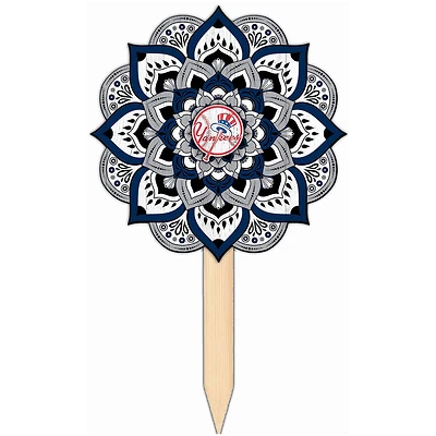 New York Yankees 18'' x 12'' Mandala Yard Stake