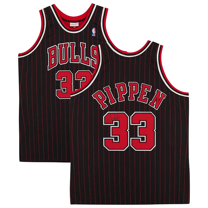 Scottie Pippen Chicago Bulls Autographed Mitchell & Ness Black 1995-1996 Pinstripe Authentic Jersey