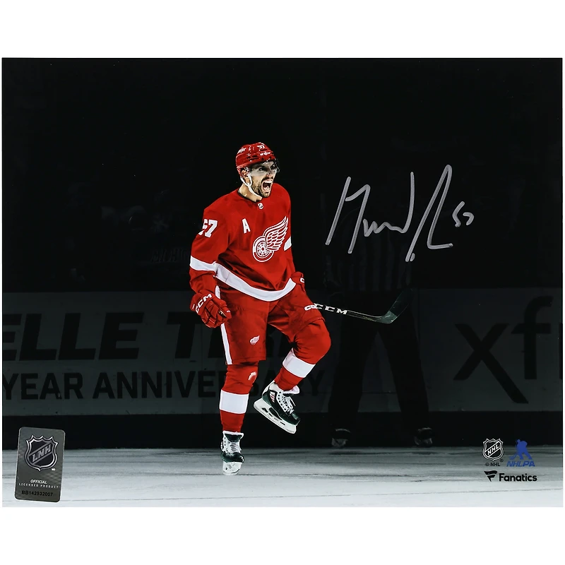 David Perron Detroit Red Wings Autographed 8" x 10" Red Jersey Celebrating Photograph
