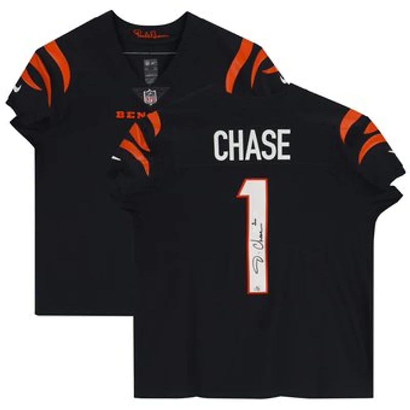 Ja'Marr Chase Cincinnati Bengals Autographed Nike Black Elite Jersey