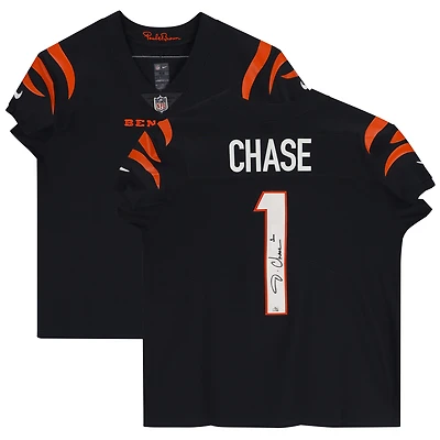Ja'Marr Chase Cincinnati Bengals Autographed Nike Black Elite Jersey