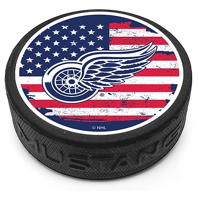 Detroit Red Wings Patriot Puck