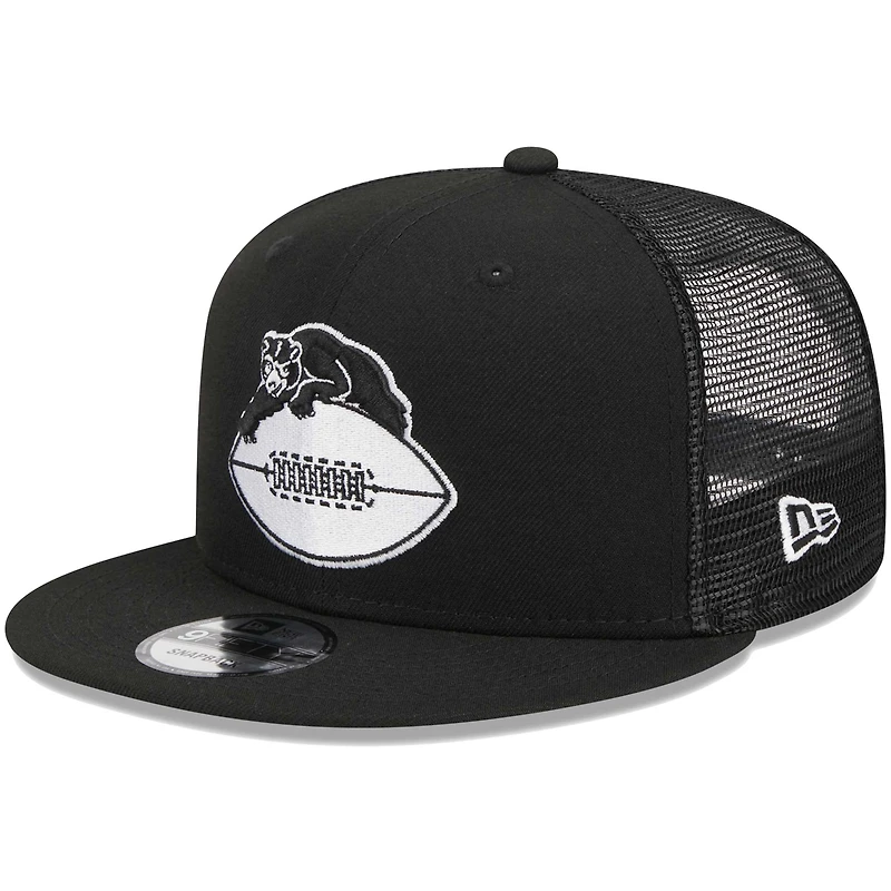 Men's New Era Black Chicago Bears Throwback Main Trucker 9FIFTY Snapback Hat