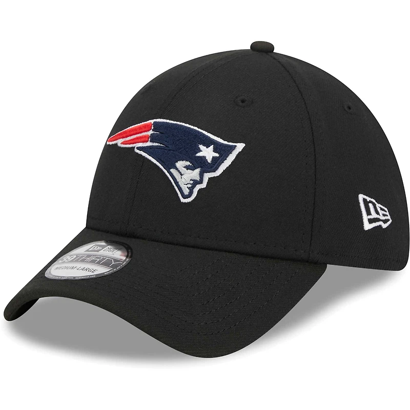 Men's New Era Black England Patriots  Main 39THIRTY Flex Hat