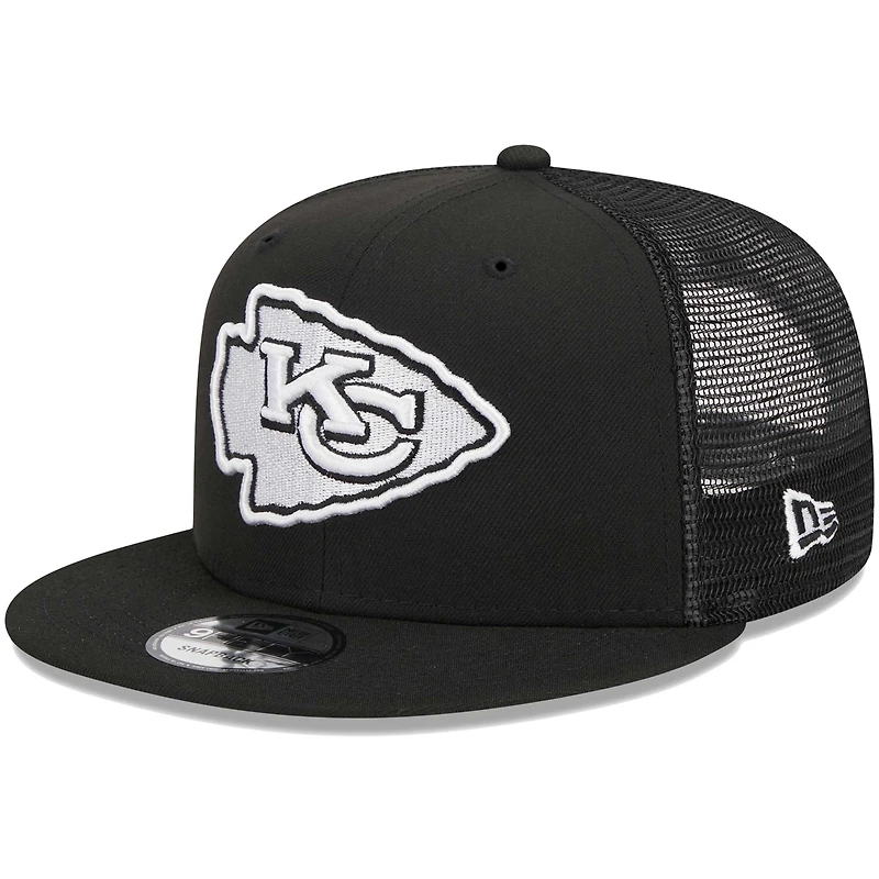 Men's New Era Black Kansas City Chiefs  Main Trucker 9FIFTY Snapback Hat
