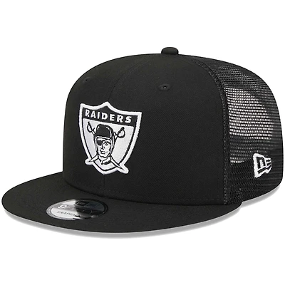 Men's New Era Black Las Vegas Raiders Throwback Main Trucker 9FIFTY Snapback Hat
