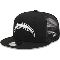 Men's New Era Black Los Angeles Chargers  Main Trucker 9FIFTY Snapback Hat