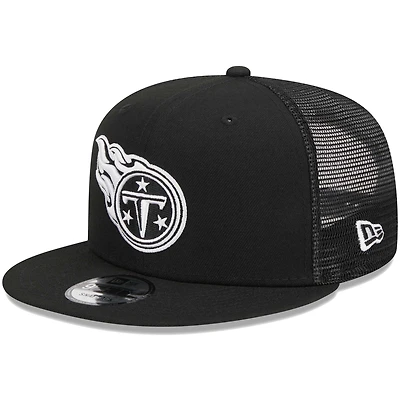 Men's New Era Black Tennessee Titans  Main Trucker 9FIFTY Snapback Hat