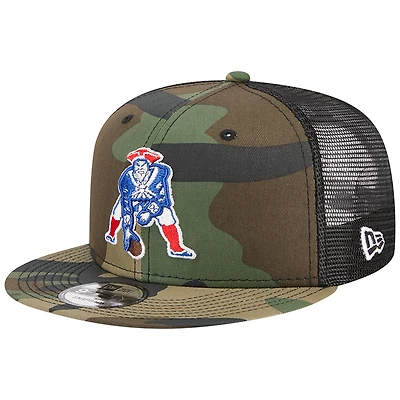 Men's New Era Camo New England Patriots Throwback Main Trucker 9FIFTY Snapback Hat