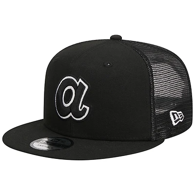 Men's New Era Black Atlanta Braves Trucker 9FIFTY Snapback Hat