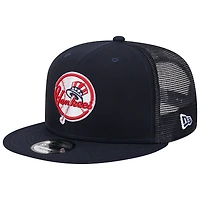 Men's New Era Navy New York Yankees Team Color Trucker 9FIFTY Snapback Hat