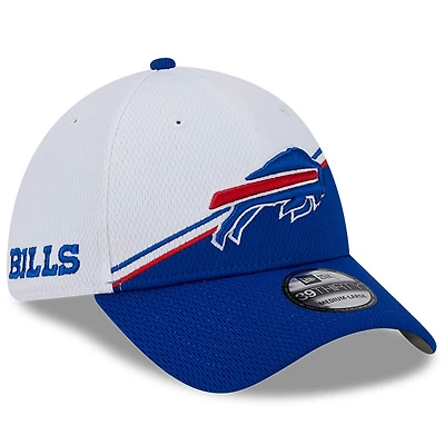 Men's New Era  White/Royal Buffalo Bills 2023 Sideline 39THIRTY Flex Hat