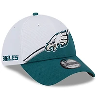 Men's New Era White/Midnight Green Philadelphia Eagles 2023 Sideline 39THIRTY Flex Hat