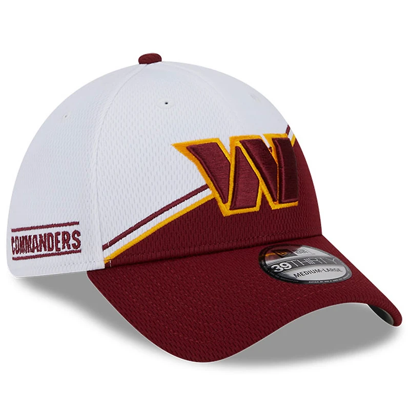 Men's New Era  White/Burgundy Washington Commanders 2023 Sideline 39THIRTY Flex Hat