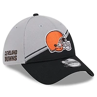 Men's New Era  Gray/Black Cleveland Browns 2023 Sideline 39THIRTY Flex Hat