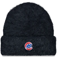 Women's New Era Black Chicago Cubs Fuzzy Cuffed Knit Hat